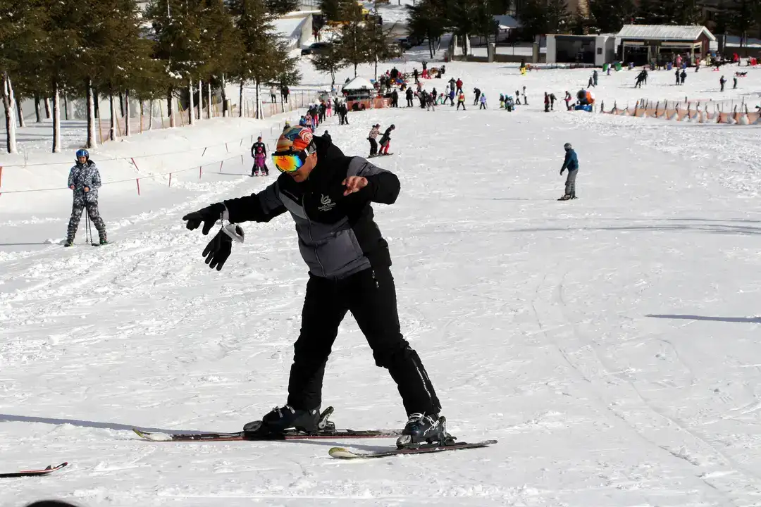 Davraz Kayak Merkezi'ne 2 Haftada 100 Bin Ziyaretçi! 5